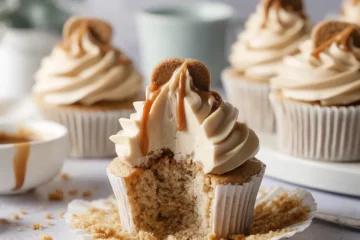 Biscoff Cupcakes With Biscoff Buttercream