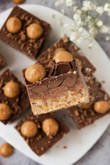 Mars Bar Holiday Squares